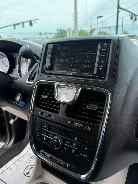 2014 Chrysler Town & Country Touring-L 30th Anniversary