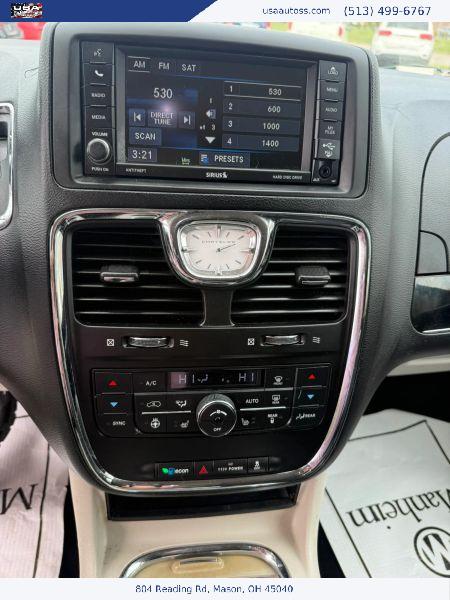 2014 Chrysler Town & Country Touring-L 30th Anniversary