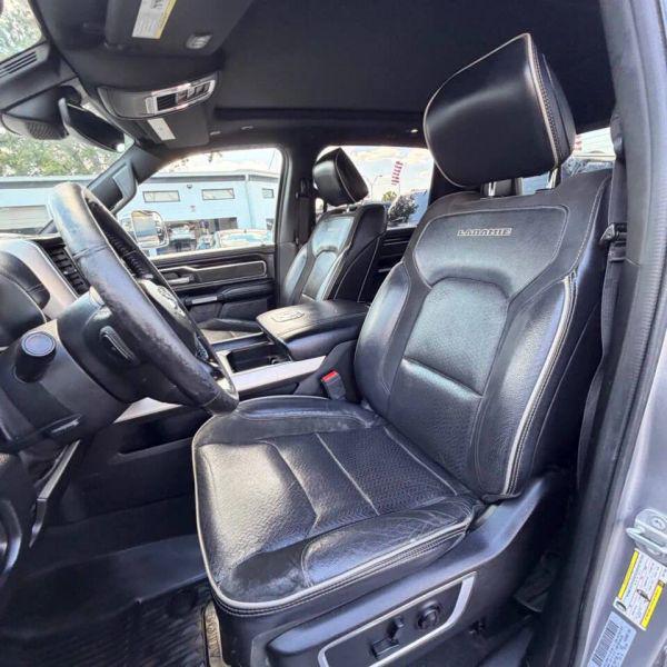 2019 Ram 1500 Laramie Crew Cab 4x4 5'7" Box