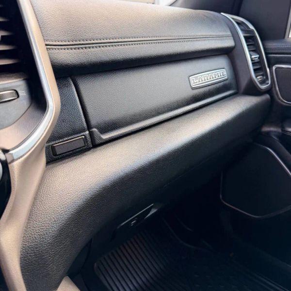 2019 Ram 1500 Laramie Crew Cab 4x4 5'7" Box