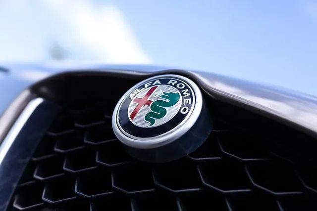 2019 Alfa Romeo Giulia Ti Sport AWD