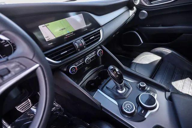 2019 Alfa Romeo Giulia Ti Sport AWD