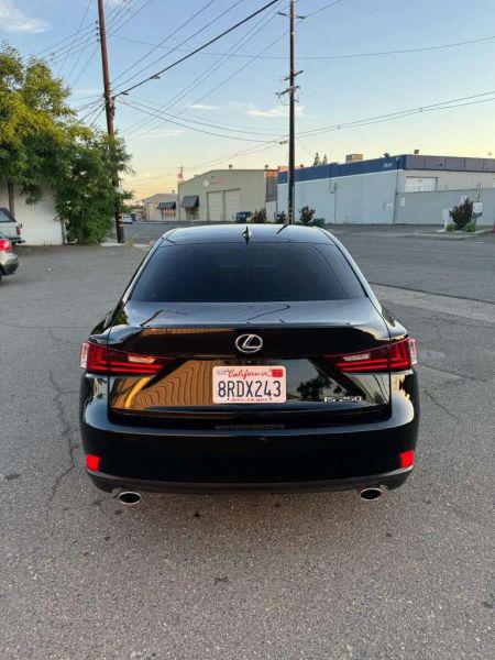 2015 Lexus IS 250 Crafted Line