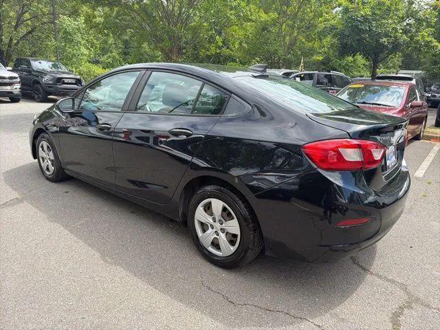 2017 Chevrolet Cruze LS Auto