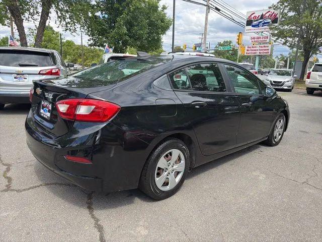 2017 Chevrolet Cruze LS Auto