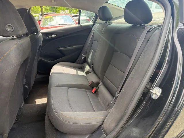 2017 Chevrolet Cruze LS Auto