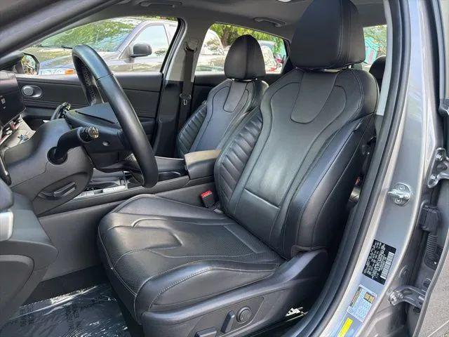 2023 Hyundai Elantra Hybrid Limited