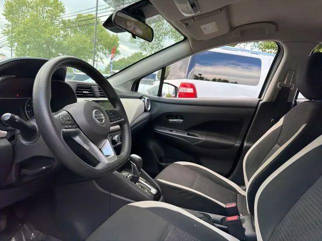 2021 Nissan Versa SV Xtronic CVT