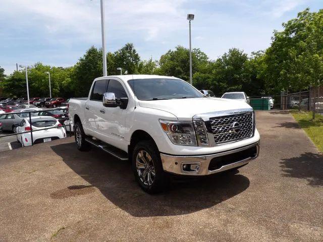 2018 Nissan Titan SL