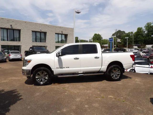 2018 Nissan Titan SL