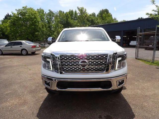 2018 Nissan Titan SL