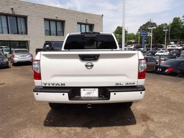 2018 Nissan Titan SL