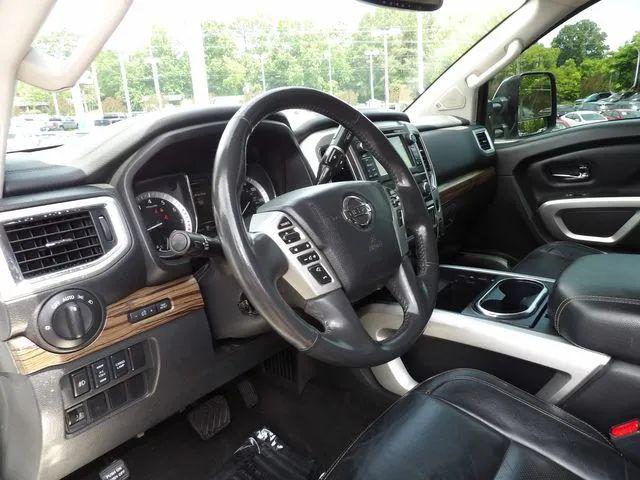 2018 Nissan Titan SL
