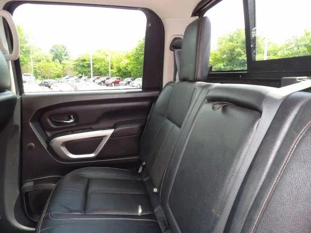 2018 Nissan Titan SL