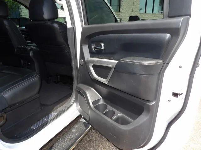 2018 Nissan Titan SL