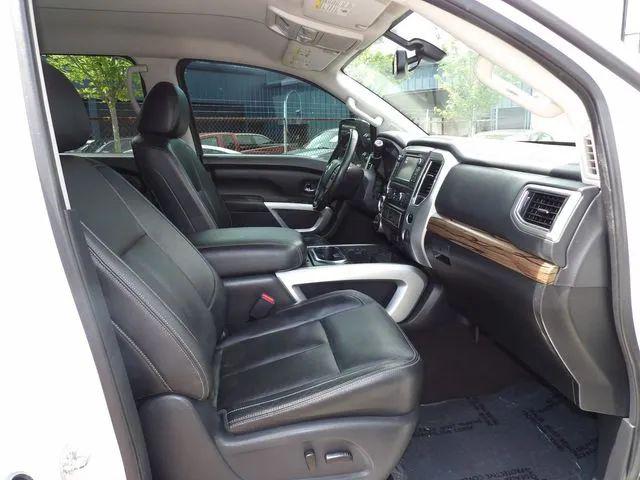 2018 Nissan Titan SL