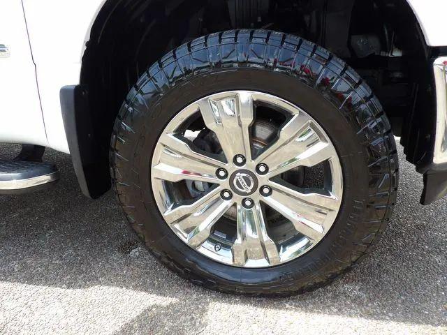 2018 Nissan Titan SL