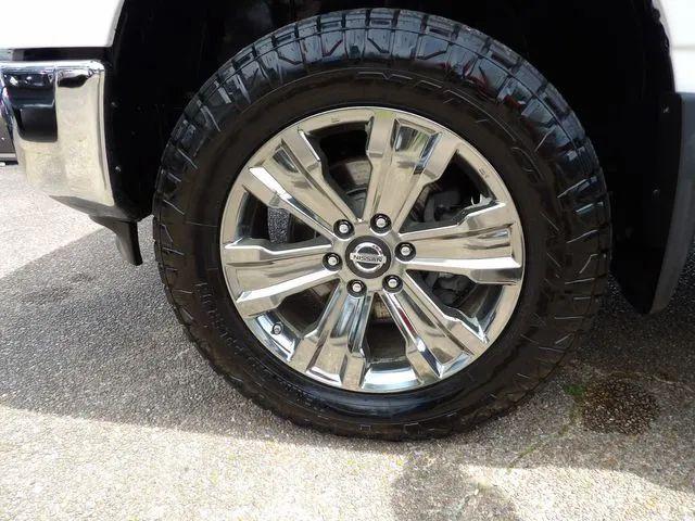 2018 Nissan Titan SL