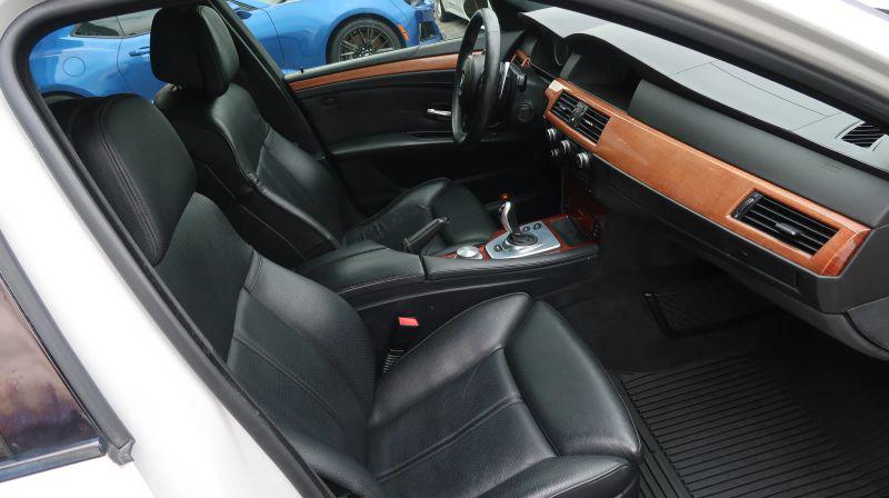 2008 BMW M5 Base