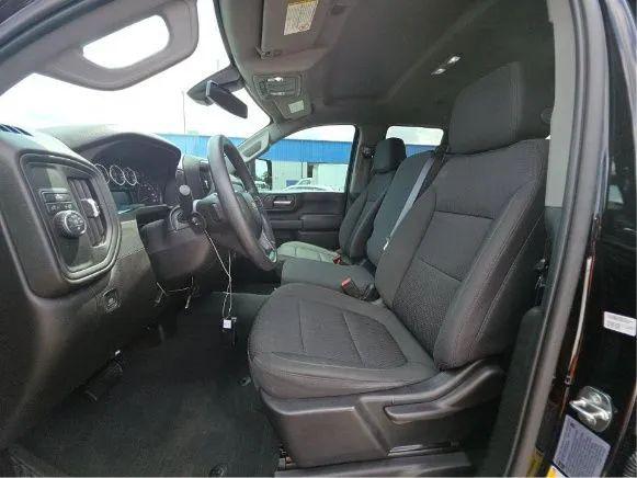 2023 Chevrolet Silverado 2500HD 2WD Double Cab Standard Bed Custom