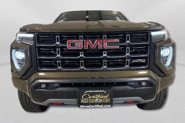 2024 GMC Canyon AT4