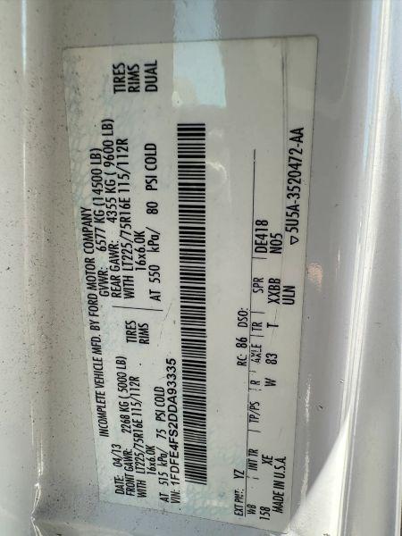2013 Ford E-450 Cutaway Base