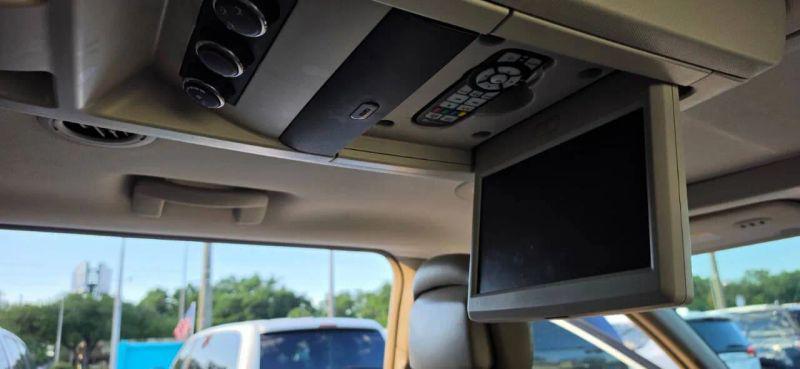 2015 Chrysler Town & Country Limited Platinum
