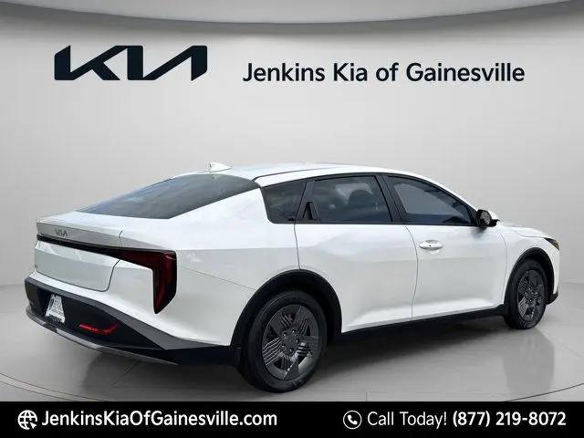 2026 Kia K4 LX