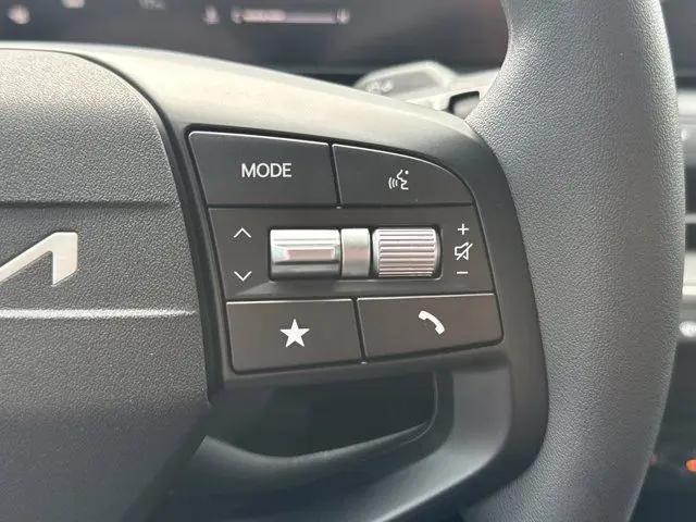 2026 Kia K4 LX