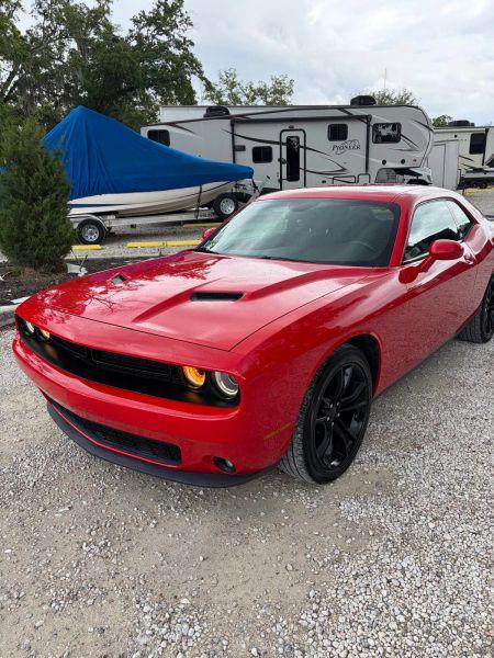 2016 Dodge Challenger SXT