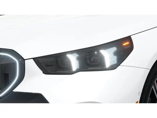 2027 BMW 5 Series 540i xDrive