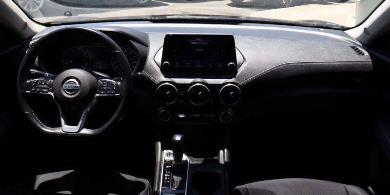 2021 Nissan Sentra SV Xtronic CVT