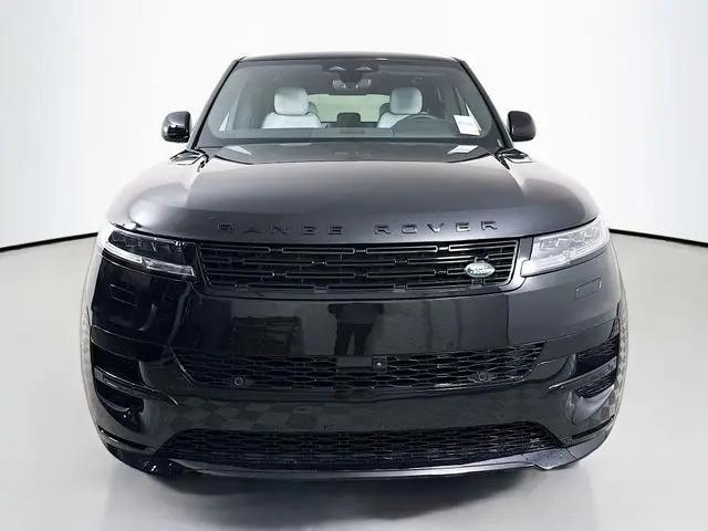 2026 Land Rover Range Rover Sport P400 Dynamic SE