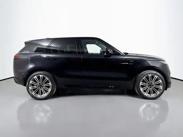 2026 Land Rover Range Rover Sport P400 Dynamic SE