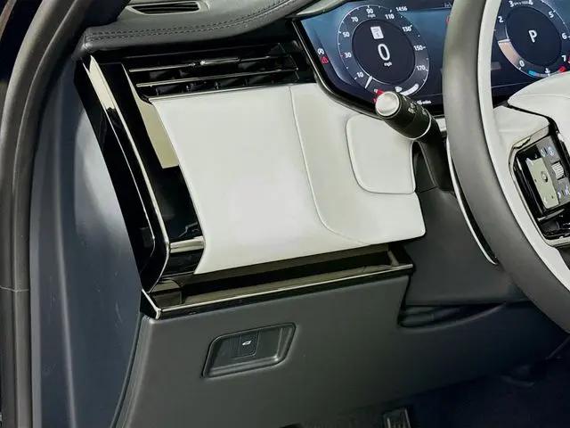 2026 Land Rover Range Rover Sport P400 Dynamic SE