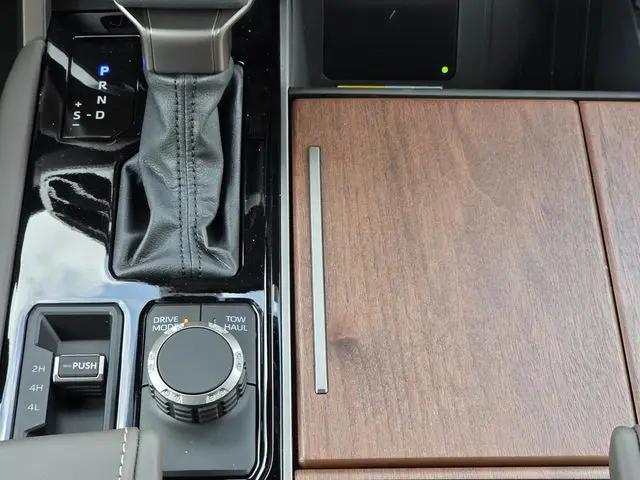 2026 Toyota Tundra 1794 Edition CrewMax 5.5' Bed