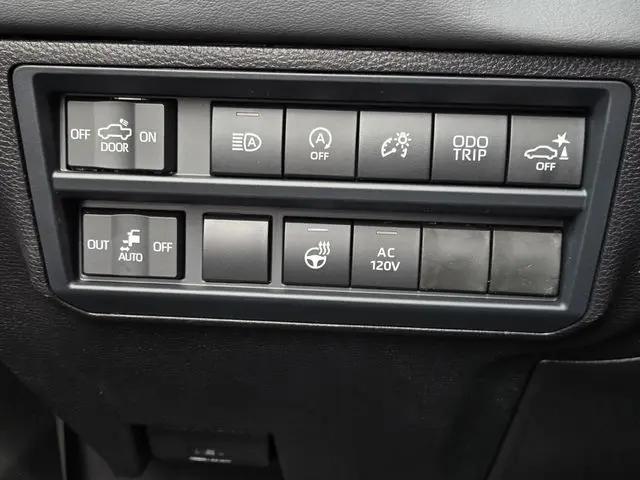 2026 Toyota Tundra Platinum CrewMax 5.5' Bed