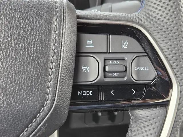 2026 Toyota Tundra Platinum CrewMax 5.5' Bed