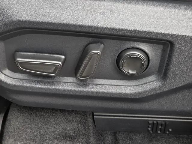 2026 Toyota Tundra Platinum CrewMax 5.5' Bed