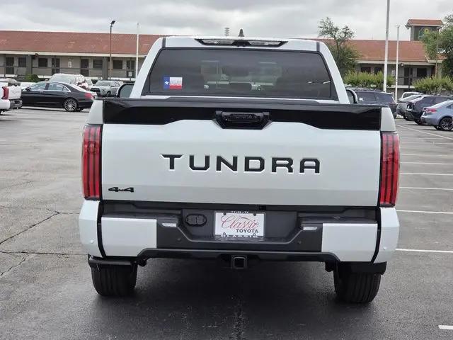 2026 Toyota Tundra Platinum CrewMax 5.5' Bed