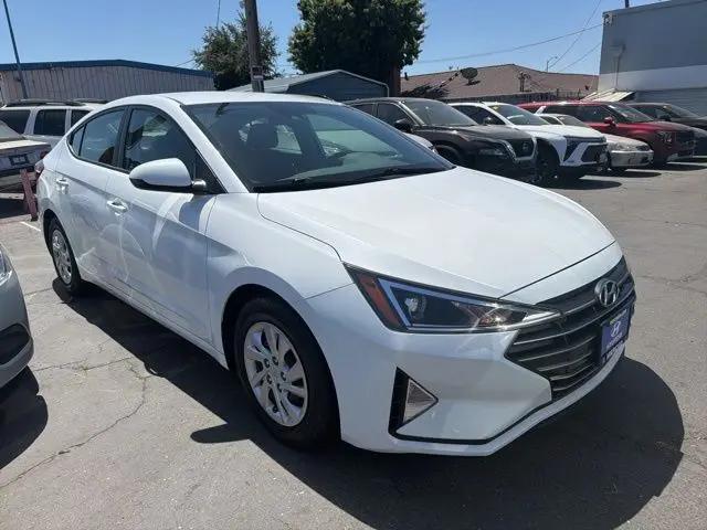 2020 Hyundai Elantra SE