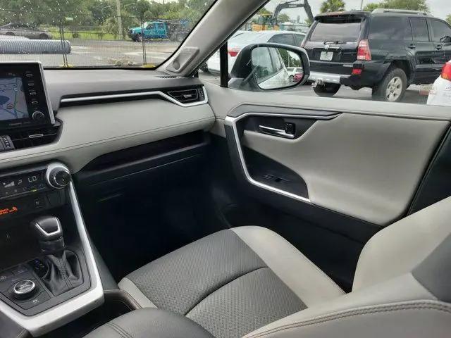 2020 Toyota RAV4 Hybrid Limited