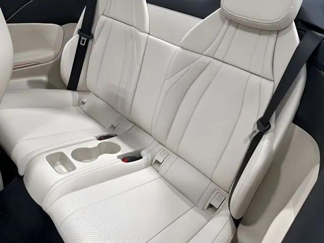 2026 Mercedes-Benz E-CLASS E 300 CLE 300