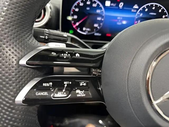 2026 Mercedes-Benz E-CLASS E 300 CLE 300