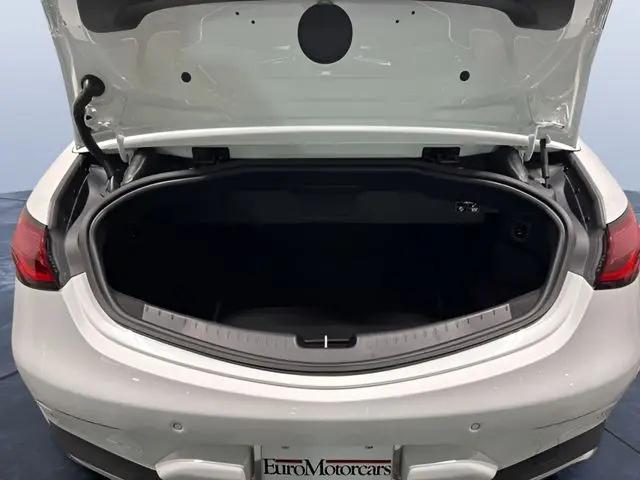 2026 Mercedes-Benz E-CLASS E 300 CLE 300