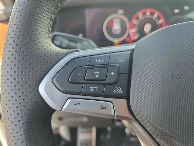 2026 Volkswagen Tiguan SEL R-Line Turbo