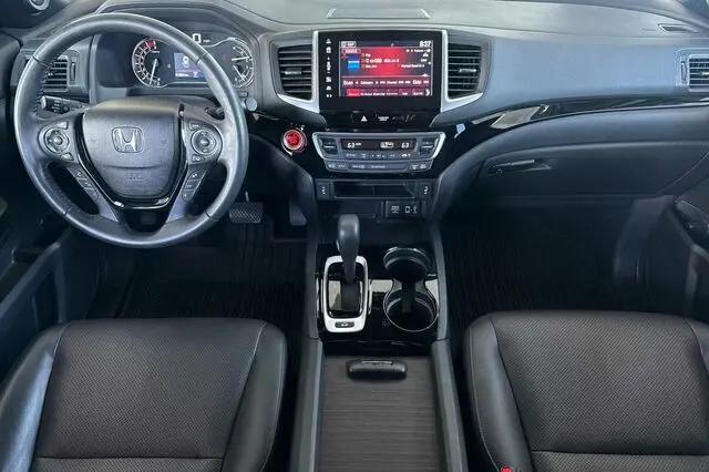 2017 Honda Ridgeline Black Edition