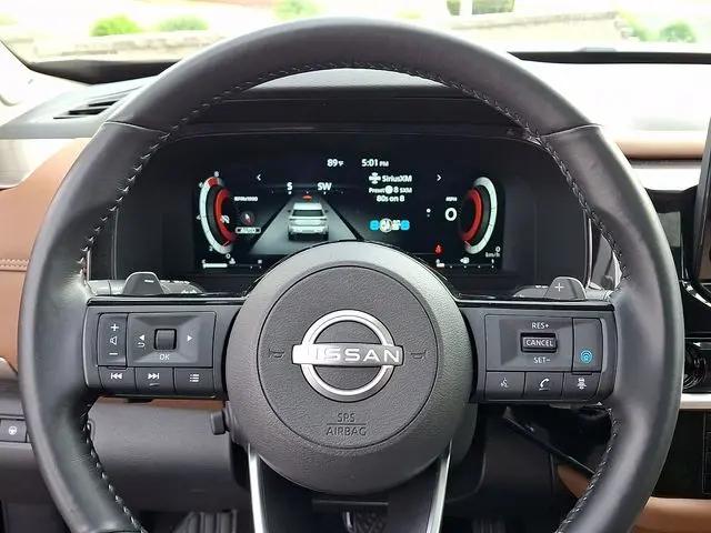 2025 Nissan Pathfinder Platinum 4WD