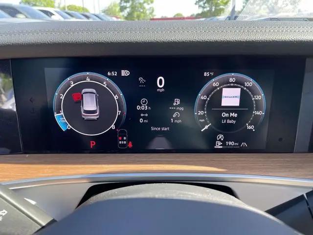 2026 Volkswagen Tiguan SEL R-Line Turbo