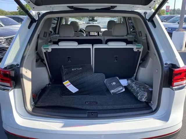 2026 Volkswagen Atlas SEL